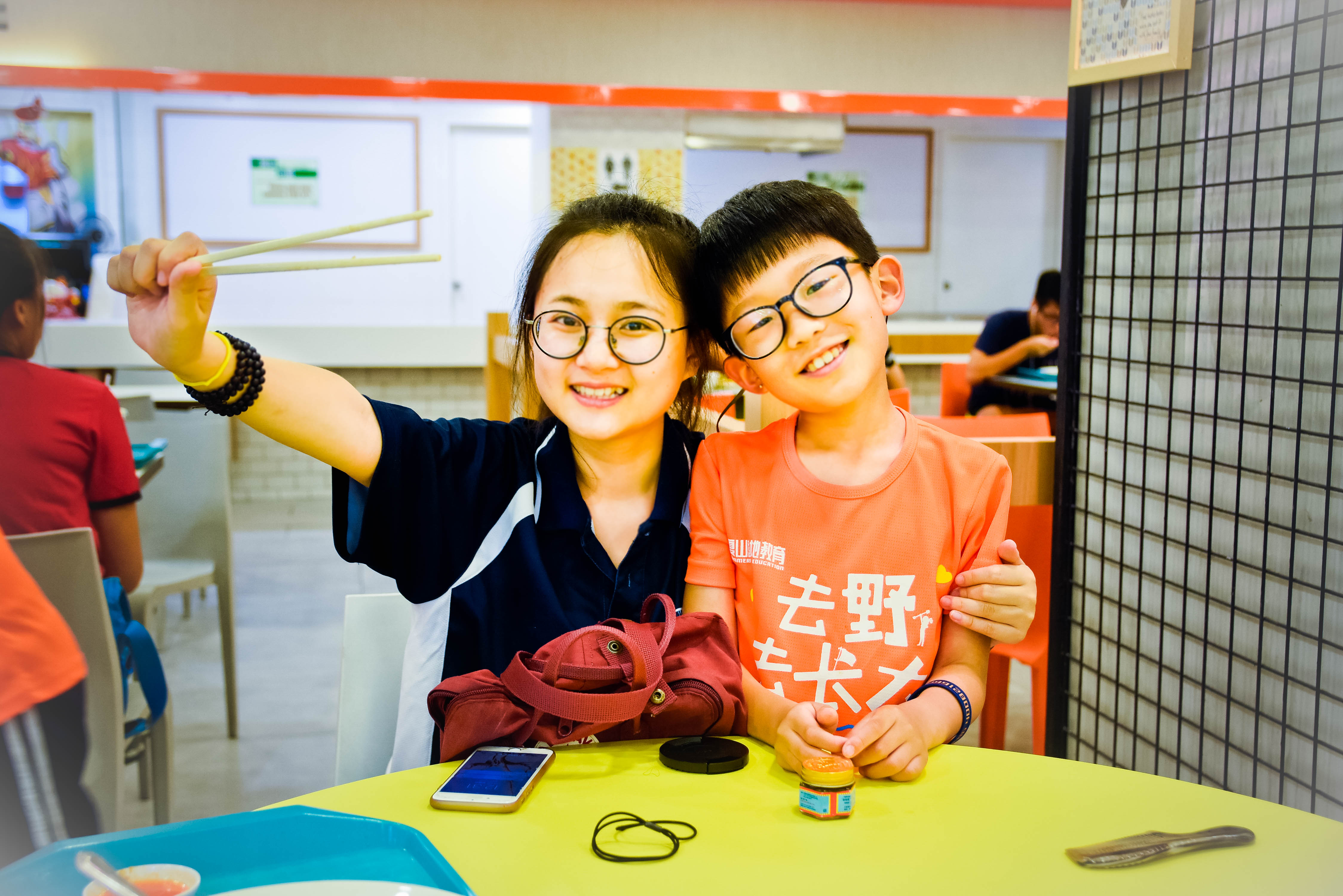 去新加坡！探索四大民族融合之谜，学习自然与城市兼容之道！