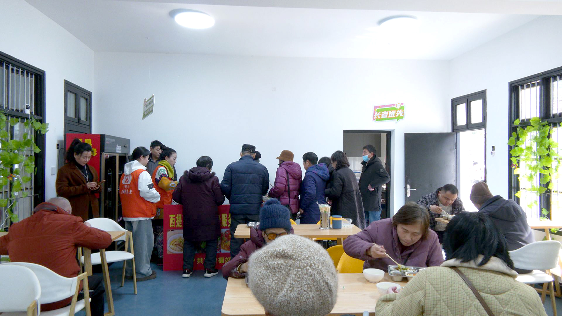 【代表委员风采】武陵区人大代表汤可馨：双岗践初心 一线解民忧