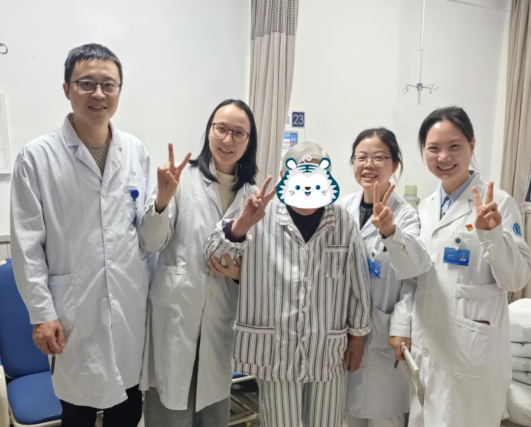 【学科强院】妇科成功为92岁超高龄患者实施子宫脱垂手术