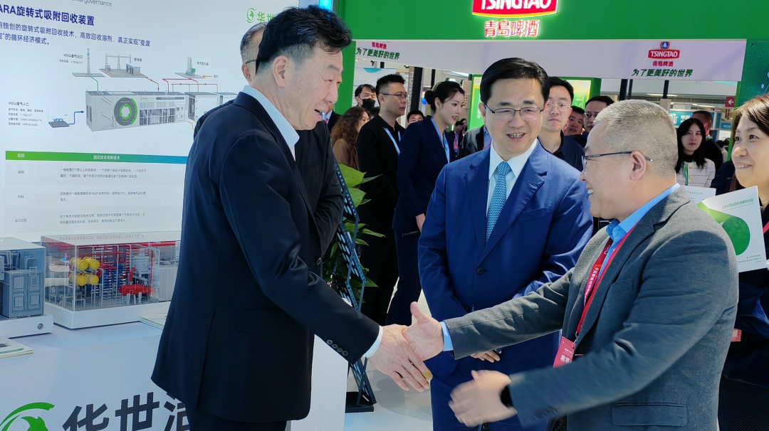 華世潔閃耀2025中國國際環(huán)保展：創(chuàng)新科技領(lǐng)航綠色未來，青島力量閃耀京城！(圖3)