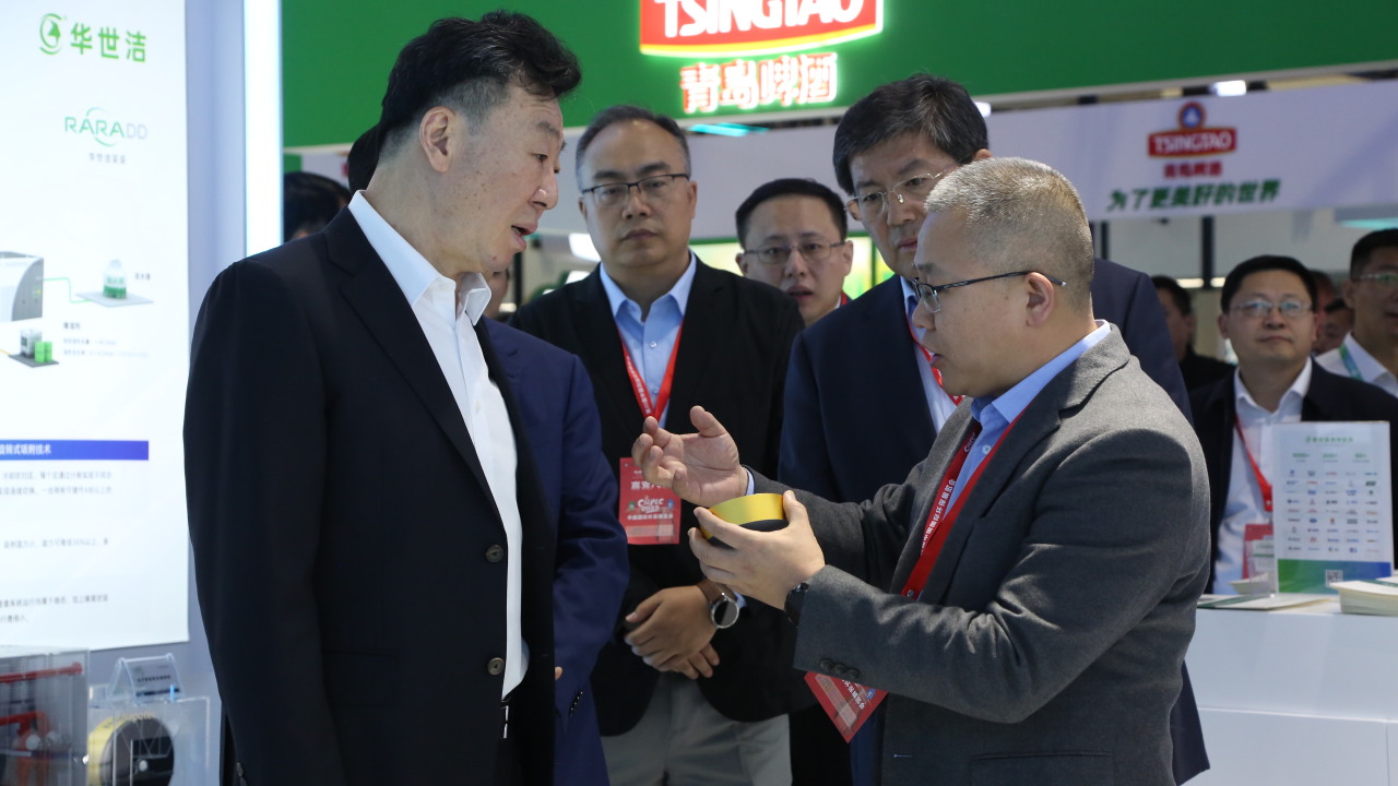 华世洁闪耀2025中国国际环保展：创新科技领航绿色未来，青岛力量闪耀京城！(图4)