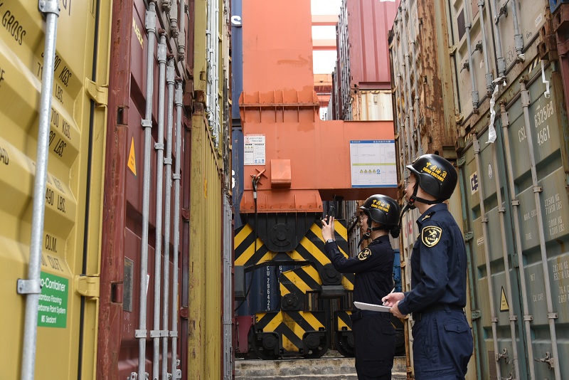 出口稳如磐石，进口爆发式增长：全球水产贸易重心正在东移？(图3)