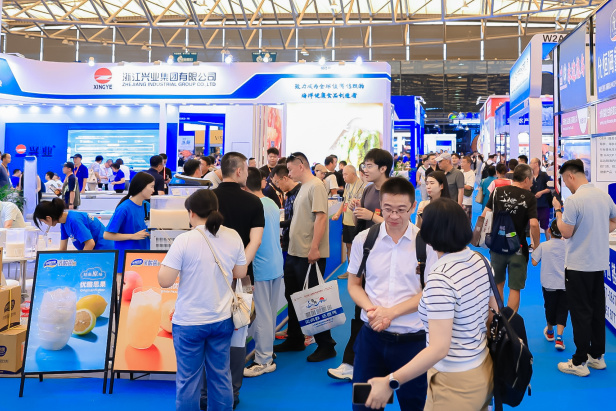 从“土特产”到“金招牌”,舟山海鲜的成功学如何copy?(图10) 从“土特产”到“金招牌”,舟山海鲜的成功学如何copy?(图10)