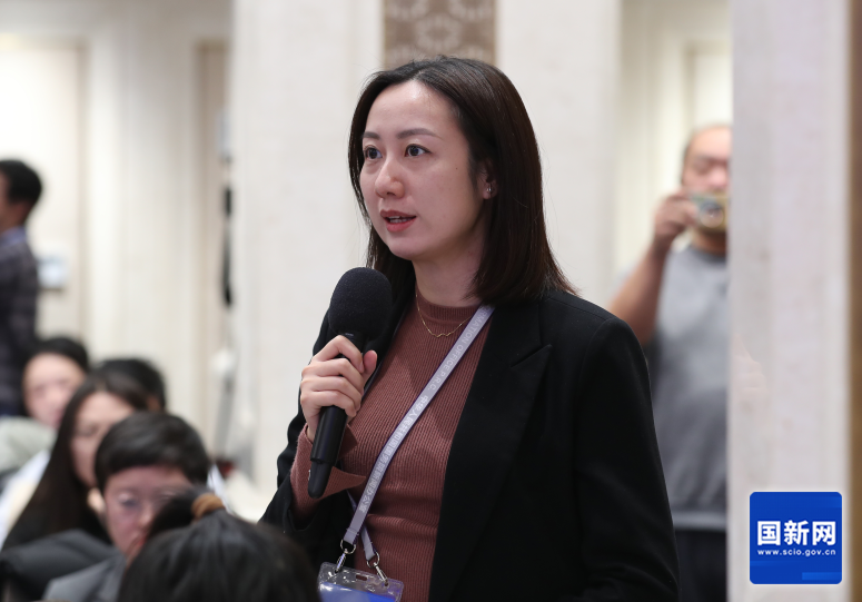 国新办举行新闻发布会介绍2025年进出口情况