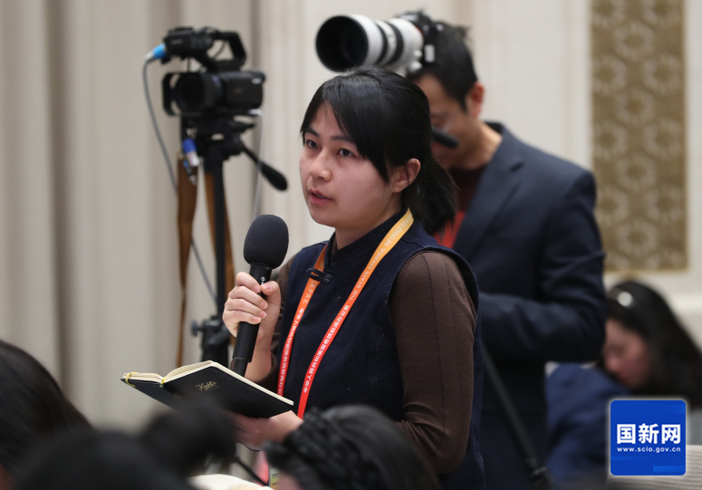 国新办举行新闻发布会介绍2025年进出口情况