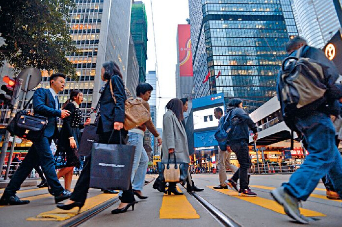 住满7年≠稳拿香港永居！90%人忽略的4大“隐形红线”