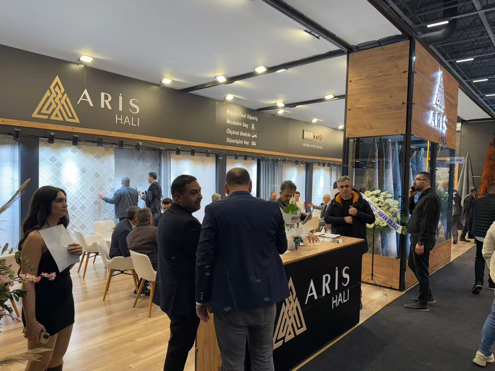 a5b9e08ef671769de438447b868c1038-sz_245119