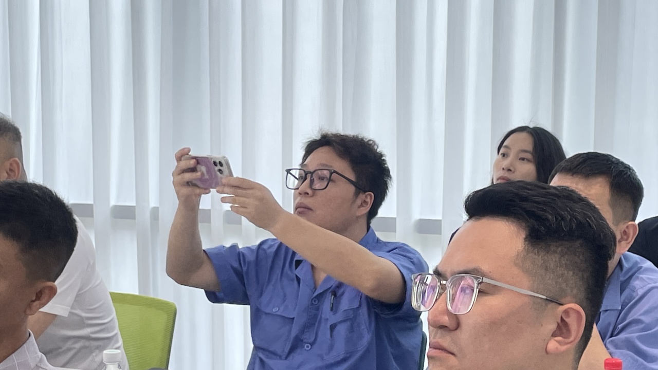 中策橡胶集团x英孚康 深化战略合作，共建橡胶设备国产化替代新生态