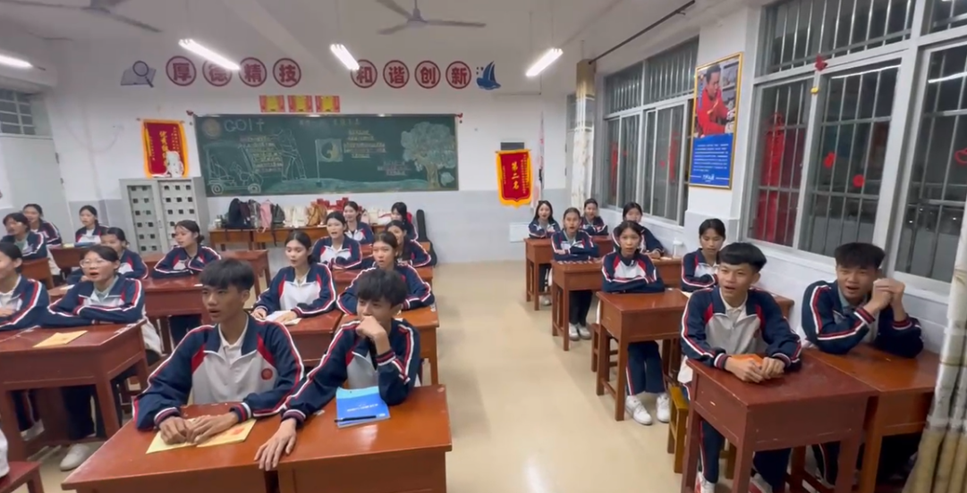 2025年春季学期昌江县职业教育中心 开展“学习雷锋活动月”活动(图5)