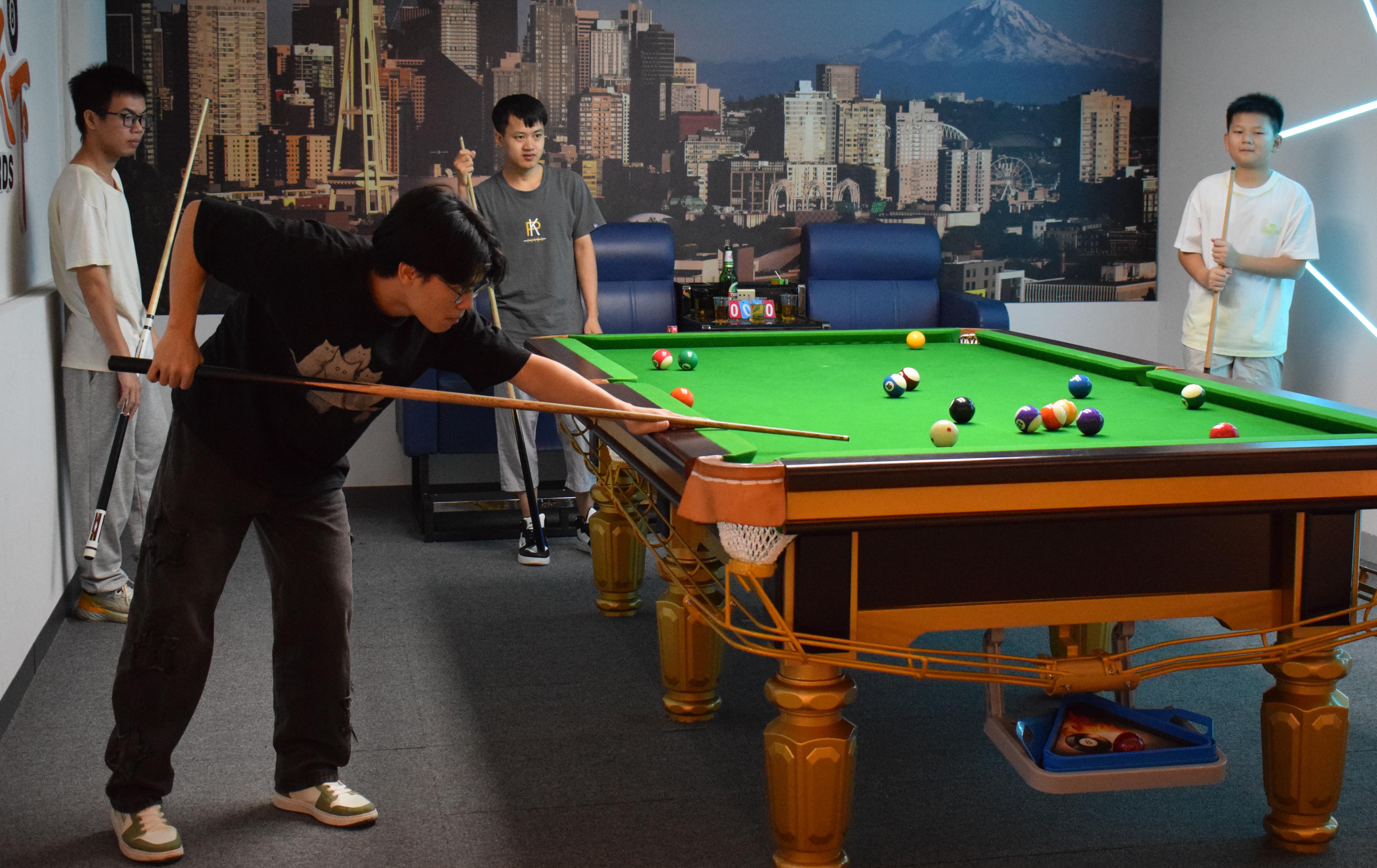 广州旺众智能科技有限公司-汽车教学实训设备，教育装备产品的研发，生产与销售