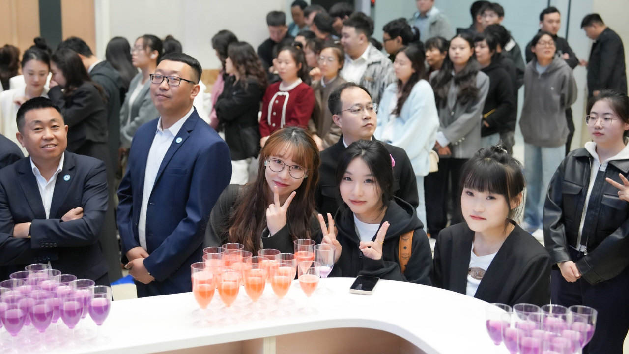 康盈动态 | 21周年院庆庆生酒会盛大举行！(图24)