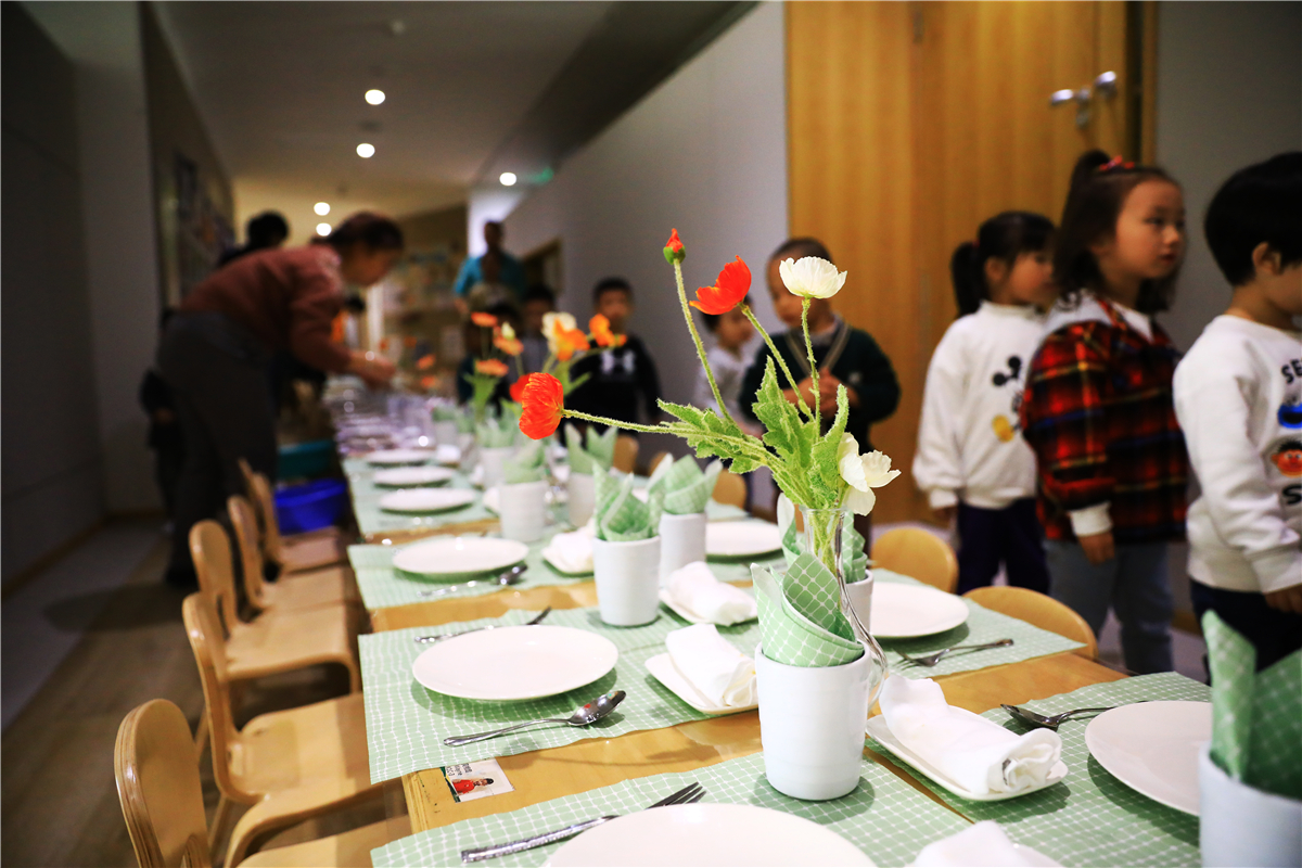 萃宝探班丨冠萃鸿景园校区十一月西餐日回顾